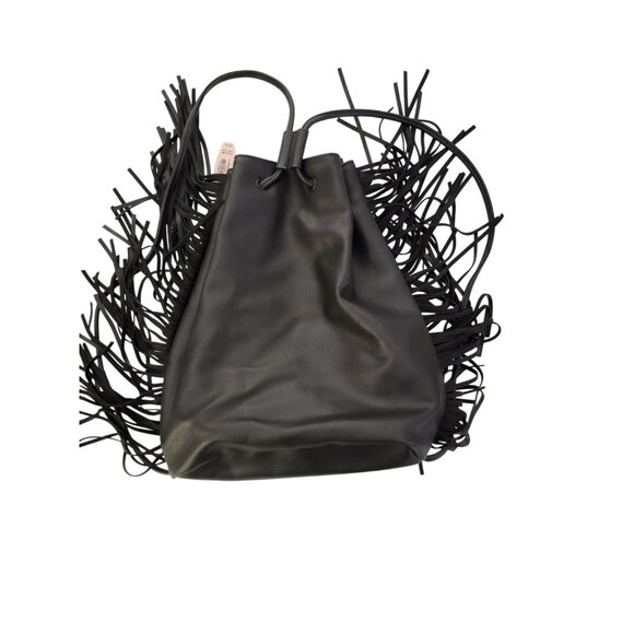 NWT Victorias Secret Fringe Bucket Bag Black One Size - Picture 2 of 3